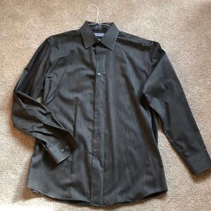 Claiborne Men’s Shirt